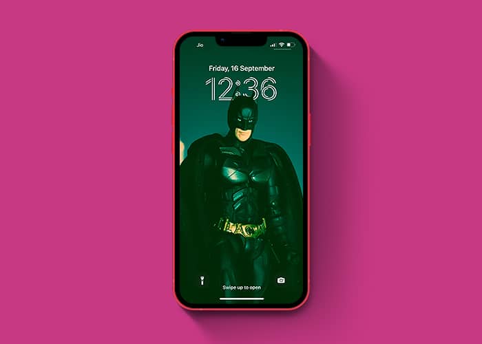 Batman wallpaper for iOS 16 Lock Screen