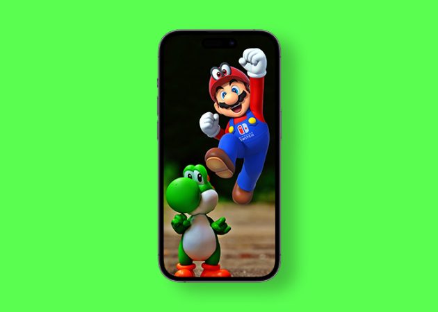 Yoshi and Mario standard 4K wallpaper for iPhone